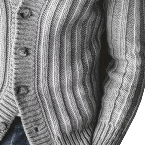 Men's Casual Sports Sweaters - Picture 2 of 3